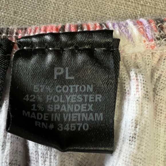 Jason Maxwell - Picture 6 of 7